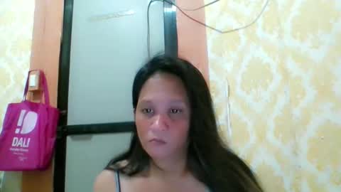 Snapshot of divinegrace10 chatting on 29, 4, 2026 Divine Grace Close To Your Hear online show from 29, 4, 2026