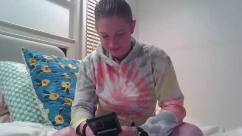 Snapshot of dixie_comanche chatting on 5, 1, 2025 dixie_comanche online show from 5, 1, 2025