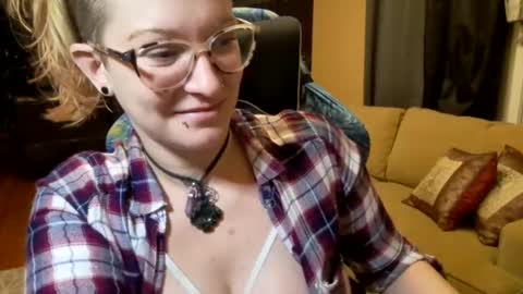 Snapshot of dixie_comanche chatting on 13, 1, 2025 dixie_comanche online show from 13, 1, 2025