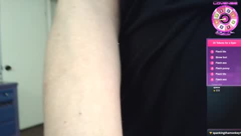 Snapshot of dixie_comanche chatting on 8, 10, 2025 dixie_comanche online show from 8, 10, 2025