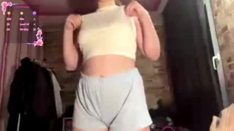 Snapshot of dixiehein chatting on 29, 10, 2025 Lily online show from 29, 10, 2025