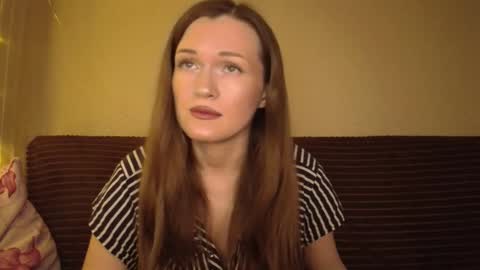 Snapshot of dixiemiller chatting on 21, 12, 2024 Dixiemiller online show from 21, 12, 2024