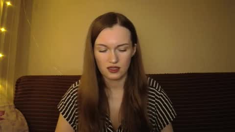 Snapshot of dixiemiller chatting on 24, 12, 2024 Dixiemiller online show from 24, 12, 2024