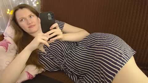 Snapshot of dixiemiller chatting on 22, 9, 2025 Dixiemiller online show from 22, 9, 2025