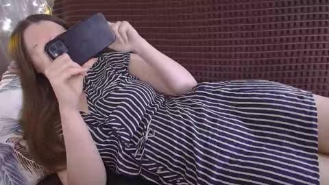 Snapshot of dixiemiller chatting on 24, 11, 2025 Dixiemiller online show from 24, 11, 2025