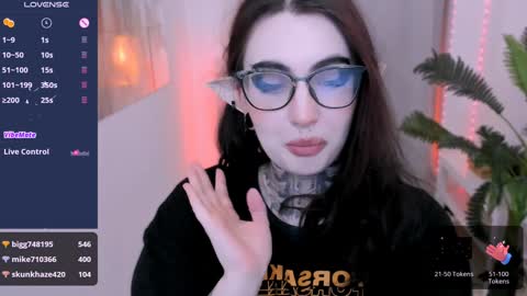 Snapshot of dixipixi_ chatting on 24, 1, 2025 dixipixi_ online show from 24, 1, 2025
