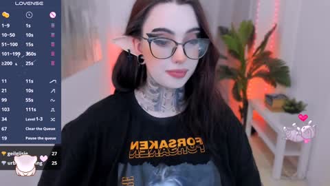 Snapshot of dixipixi_ chatting on 31, 1, 2025 dixipixi_ online show from 31, 1, 2025