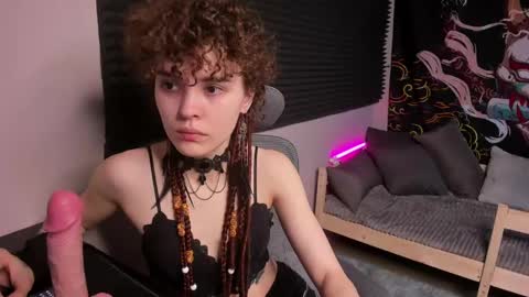 Dizer online show from 12, 3, 2025