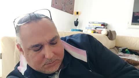 Snapshot of djeauzy77 chatting on 31, 3, 2026 djeauzy77 online show from 31, 3, 2026