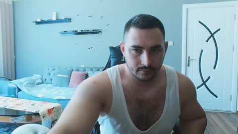 STR8 BOYv online show from 29, 10, 2025