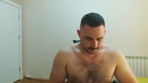 Snapshot of djmute chatting on 25, 6, 2026 STR8 BOYv online show from 25, 6, 2026