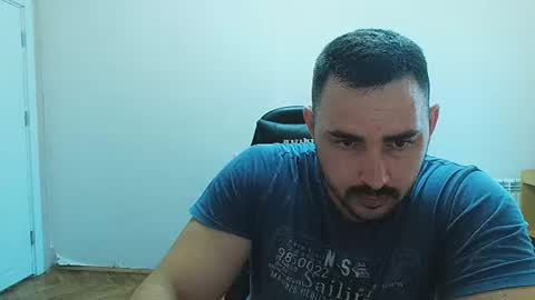 Snapshot of djmute chatting on 29, 6, 2026 STR8 BOYv online show from 29, 6, 2026