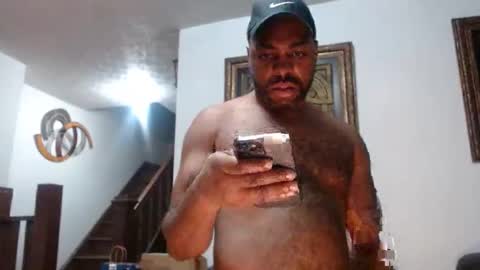 Snapshot of djopenwide chatting on 6, 3, 2025 Dj Open Wide online show from 6, 3, 2025