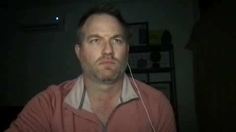 Snapshot of djswpy chatting on 24, 3, 2026 TriflinYoBitch online show from 24, 3, 2026