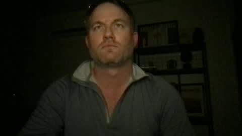 Snapshot of djswpy chatting on 1, 4, 2026 TriflinYoBitch online show from 1, 4, 2026