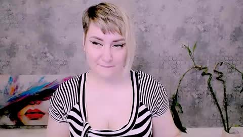 Snapshot of djullia chatting on 20, 5, 2026 djullia online show from 20, 5, 2026