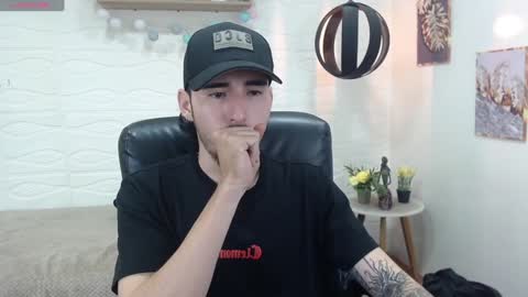 Snapshot of dmitrisanders1 chatting on 28, 1, 2025 Maybe in pvt online show from 28, 1, 2025