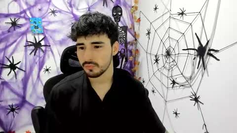 Snapshot of dmitrisanders1 chatting on 28, 11, 2025 Maybe in pvt online show from 28, 11, 2025