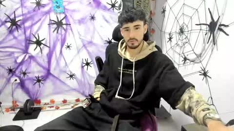 Snapshot of dmitrisanders1 chatting on 6, 1, 2026 Maybe in pvt online show from 6, 1, 2026