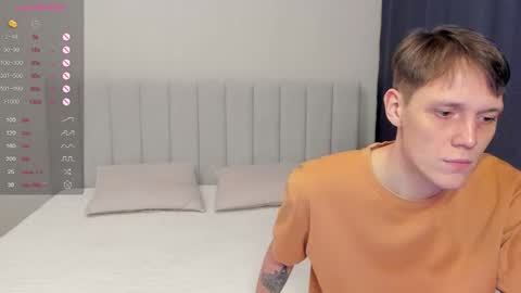 Snapshot of do_dick chatting on 16, 11, 2025 Polly and Kiriko online show from 16, 11, 2025