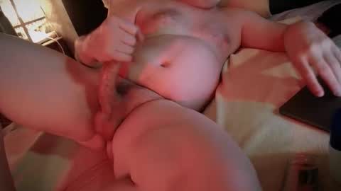 Snapshot of dobbyboy12 chatting on 22, 11, 2025 Saint James online show from 22, 11, 2025