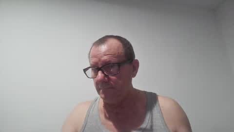 Snapshot of dobrybogdan chatting on 30, 11, 2025 dobrybogdan online show from 30, 11, 2025