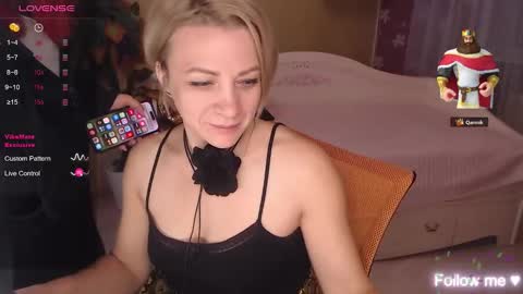 Snapshot of doddess_you chatting on 12, 11, 2025 doddess_you online show from 12, 11, 2025