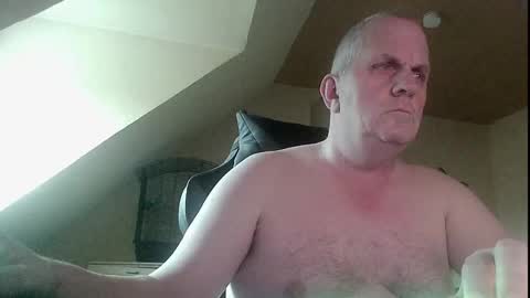 doggy2629 online show from 14, 12, 2025