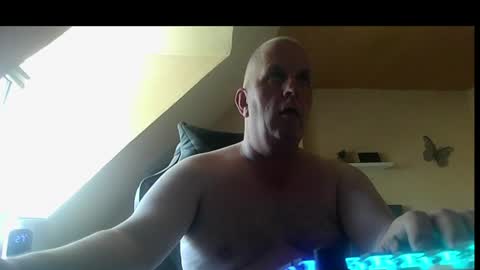 doggy2629 online show from 28, 7, 2026