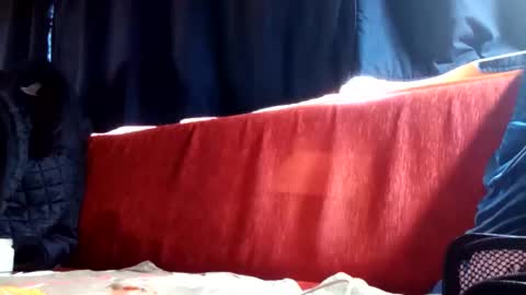 Snapshot of doghouseblue chatting on 2, 2, 2025 doghouseblue online show from 2, 2, 2025