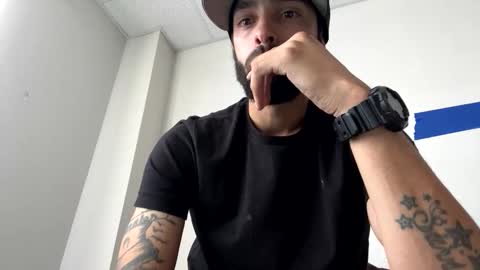 Snapshot of doingmek9 chatting on 22, 10, 2025 doingmek9 online show from 22, 10, 2025