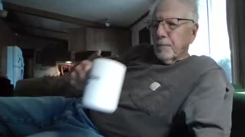 Snapshot of doingmyself69 chatting on 6, 6, 2026 doingmyself69 online show from 6, 6, 2026