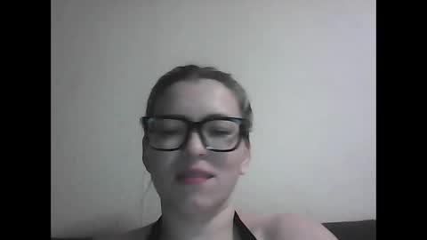 Snapshot of dolce_tempt chatting on 14, 12, 2025 dolce_tempt online show from 14, 12, 2025