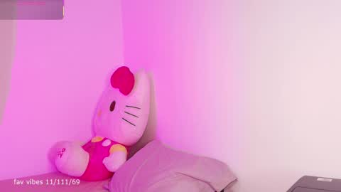 Snapshot of dolceangel__ chatting on 12, 9, 2025 Blair online show from 12, 9, 2025