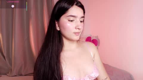 Snapshot of dolceangel__ chatting on 15, 10, 2025 Blair online show from 15, 10, 2025
