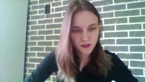 dolcezza_ online show from 7, 4, 2026