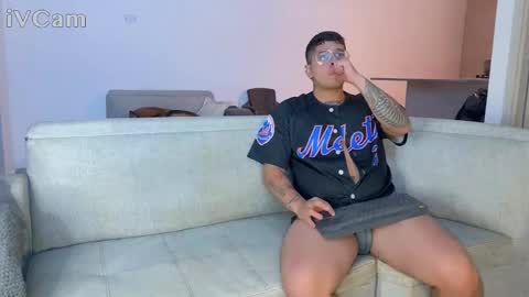 Auro and Santiago online show from 16, 3, 2026