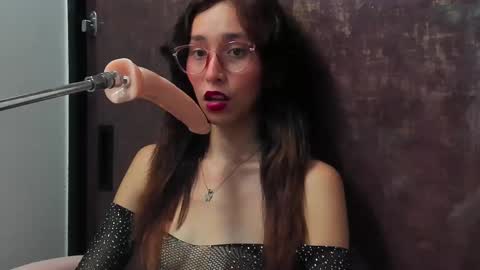 Snapshot of doll_bella_ chatting on 23, 2, 2025 Bella online show from 23, 2, 2025