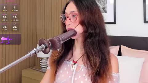 Snapshot of doll_bella_ chatting on 24, 9, 2025 Bella online show from 24, 9, 2025