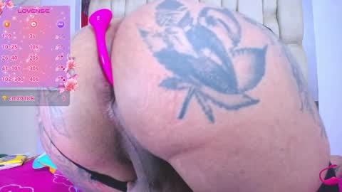 Heilen Niikol online show from 18, 4, 2026