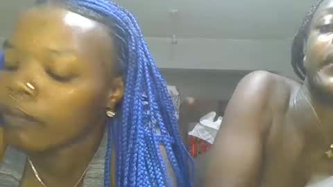doll_deviant online show from 10, 7, 2026