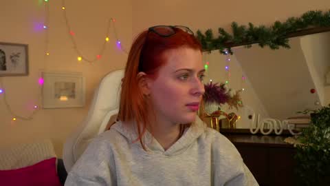 Your doll Lesli online show from 24, 12, 2024