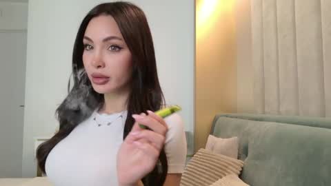 Lexi online show from 16, 4, 2026