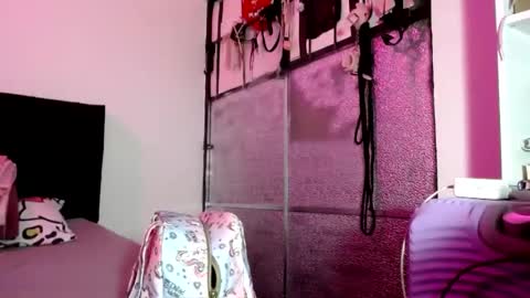 Snapshot of doll_sary chatting on 26, 1, 2025 Catherine XXX online show from 26, 1, 2025