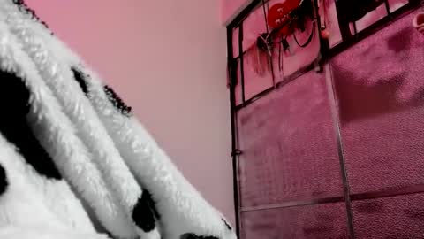 Snapshot of doll_sary chatting on 2, 2, 2025 Catherine XXX online show from 2, 2, 2025