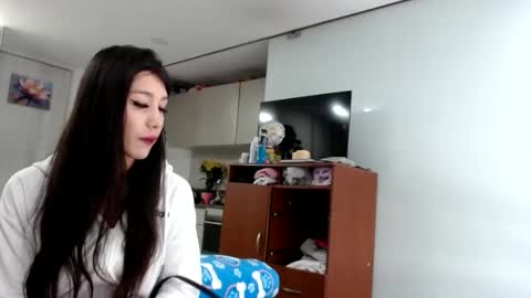 Snapshot of doll_sary chatting on 16, 10, 2025 Catherine XXX online show from 16, 10, 2025