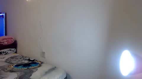 Catherine XXX online show from 28, 2, 2026