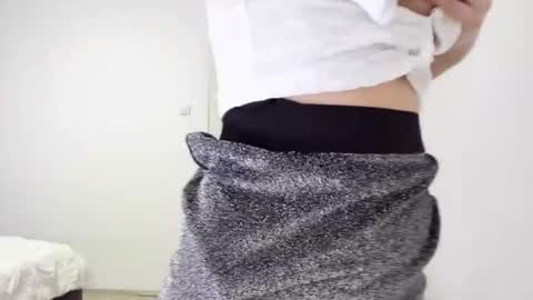 Snapshot of dollcedolly chatting on 19, 1, 2025 Eva online show from 19, 1, 2025