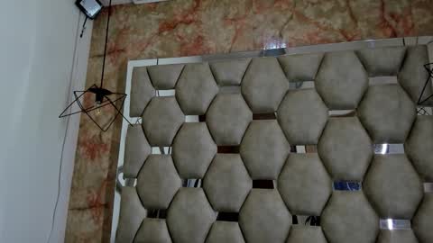   online show from 31, 10, 2025