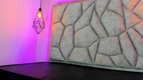   online show from 3, 11, 2025